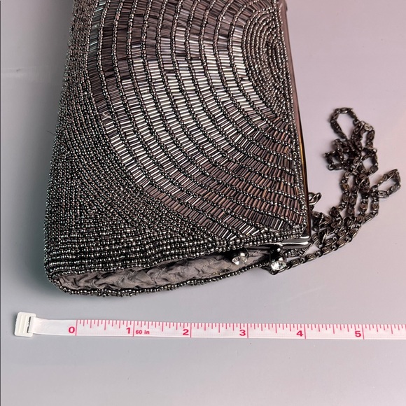 Moyna Silver Clutch Bag/Purse